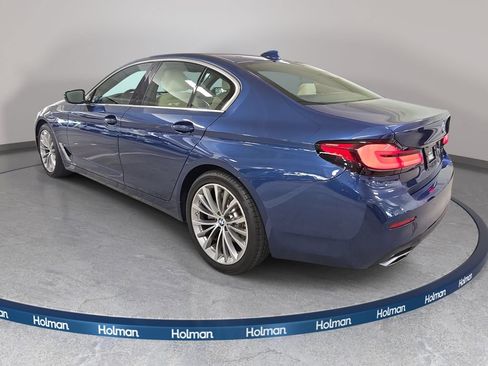 Used 2023 BMW 530i w/ Premium Package RWD image 9