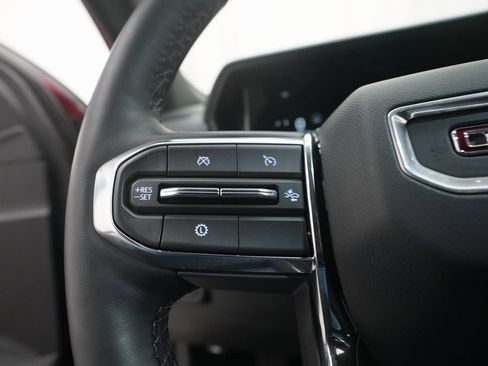 Used 2025 GMC Terrain Elevation w/ Black Edition image 16