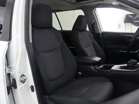 Used 2024 Toyota RAV4 XLE w/ Convenience Package image 25