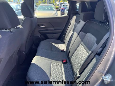 Used 2026 Nissan Kicks SV w/ SV Premium Package AWD/4WD image 18