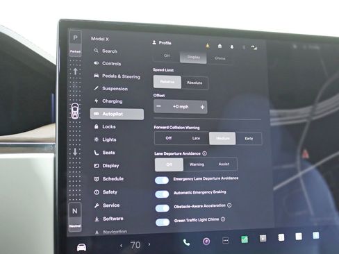 Used 2023 Tesla Model X image 24