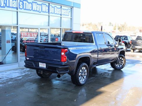 Used 2021 Chevrolet Silverado 2500 Custom w/ Custom Value Package image 39