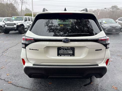 Certified 2025 Subaru Forester Premium image 4