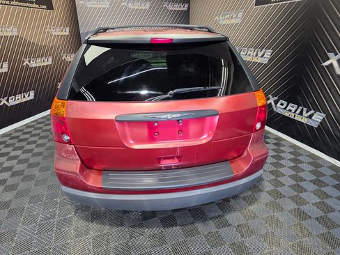 Used 2005 Chrysler Pacifica 2WD w/ Leather Value Group image 12