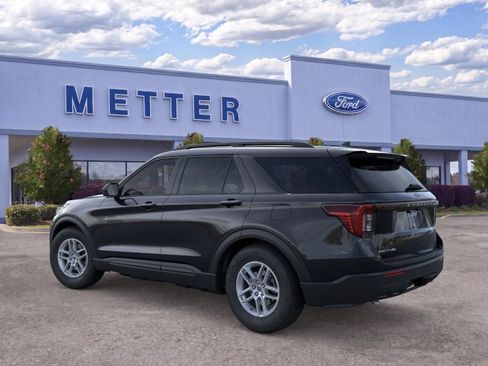 New 2026 Ford Explorer Active RWD image 5