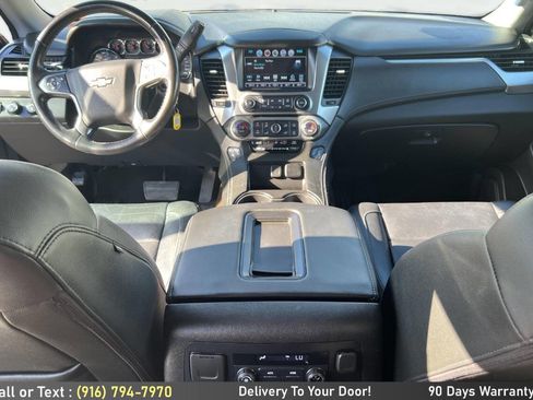 Used 2018 Chevrolet Tahoe LT image 16