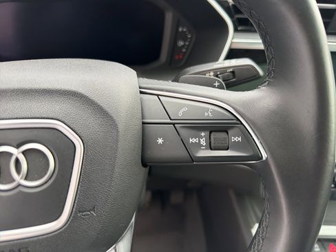 Used 2022 Audi Q3 2.0T Premium image 23