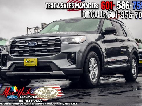 New 2026 Ford Explorer Active w/ Active Comfort Package image 3