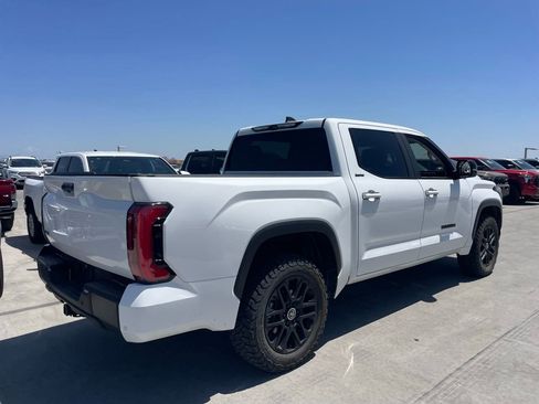 Used 2024 Toyota Tundra Limited AWD/4WD image 2