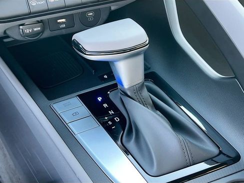 New 2026 Hyundai Elantra Sport FWD image 15