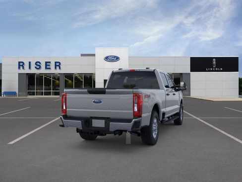 New 2026 Ford F250 XLT image 8