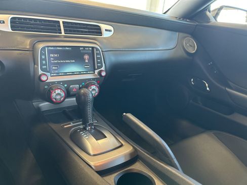 Used 2015 Chevrolet Camaro LT w/ RS Package image 21