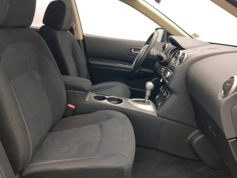 Used 2015 Nissan Rogue S FWD image 21