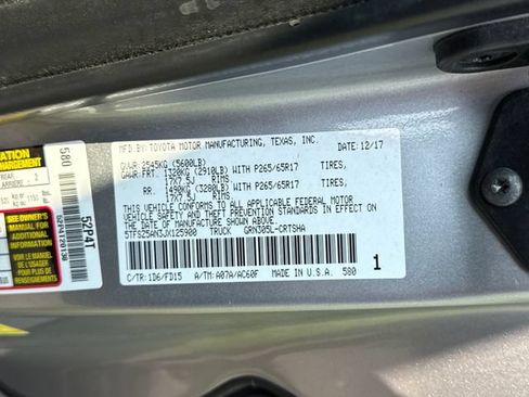 Used 2018 Toyota Tacoma TRD Sport AWD/4WD image 20