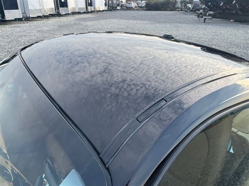 Used 2011 Porsche Cayman image 11