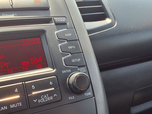 Used 2012 Kia Soul + FWD image 10