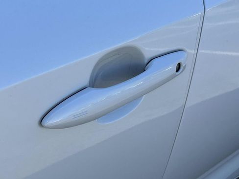 Used 2024 Toyota Corolla SE image 13