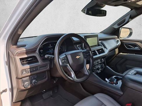 Used 2024 Chevrolet Tahoe LT RWD image 10