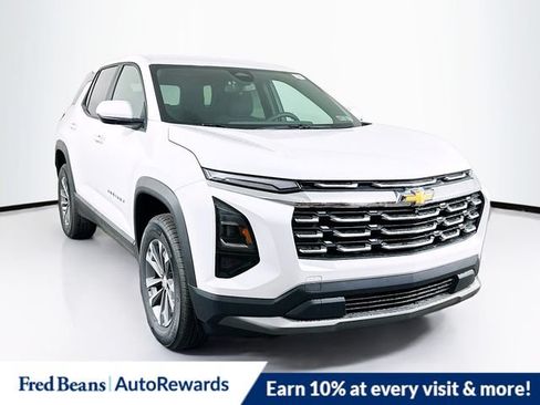 New 2026 Chevrolet Equinox LT AWD/4WD image 1