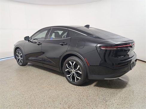 Used 2024 Toyota Crown Limited image 7