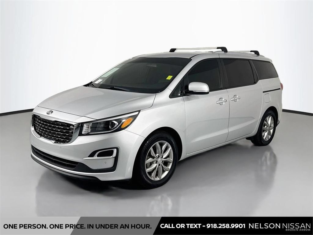 Used 2021 Kia Sedona EX FWD image 1