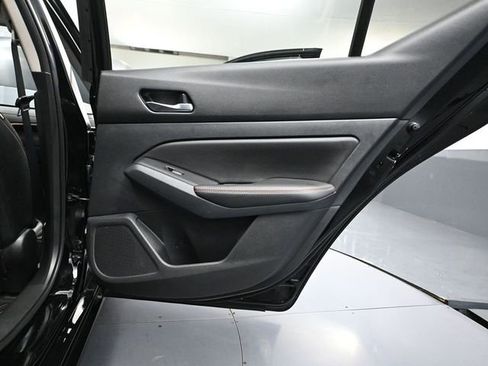 Used 2021 Nissan Altima 2.5 SR image 40