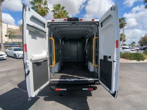 Used 2023 RAM ProMaster 3500 w/ Convenience Group image 14