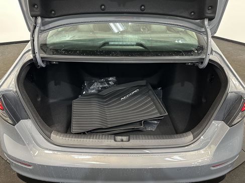 Certified 2025 Honda Accord EX-L image 29