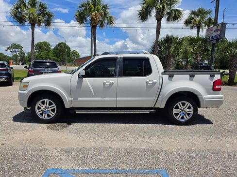 Used 2010 Ford Explorer Sport Trac Limited RWD image 2