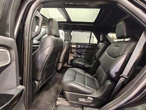 Used 2021 Ford Explorer ST w/ Equipment Group 401A AWD/4WD image 33
