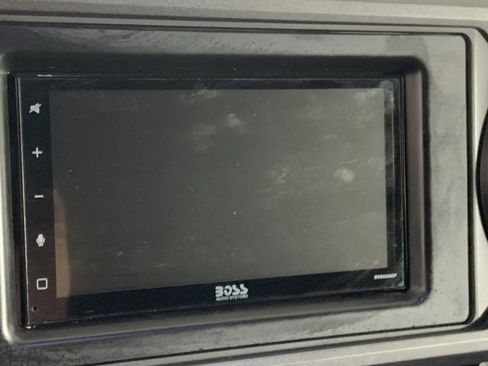 Used 2016 Toyota Tacoma TRD Off-Road image 25