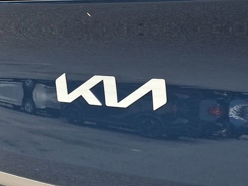 Used 2025 Kia EV6 Wind RWD image 33