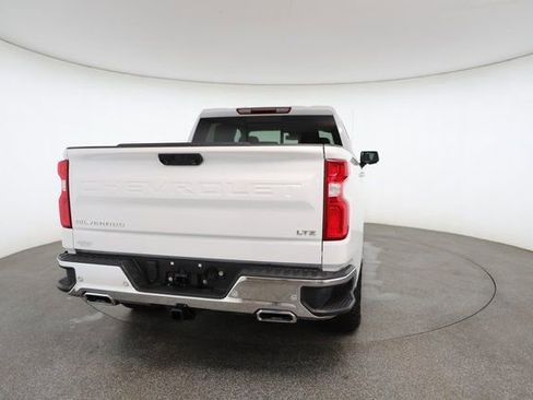 Used 2025 Chevrolet Silverado 1500 LTZ w/ Z71 Off-Road Package image 15