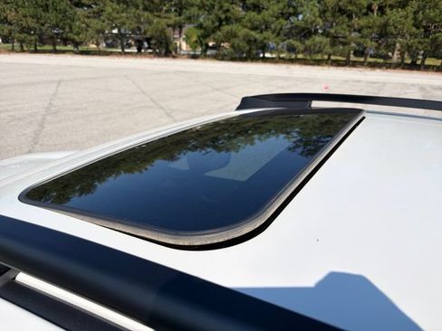Certified 2024 Subaru Crosstrek 2.5i Limited w/ Crosstrek Mirror Package AWD/4WD image 17