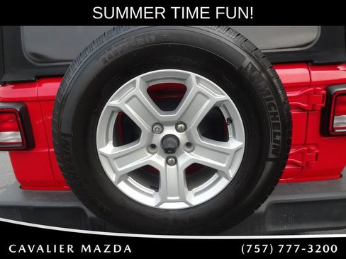 Used 2018 Jeep Wrangler Sport AWD/4WD image 48