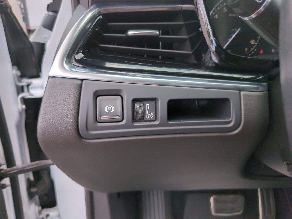Used 2024 Cadillac XT6 Sport AWD/4WD image 34