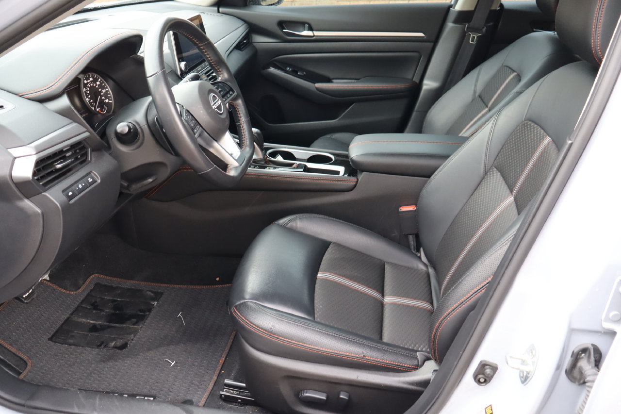 Certified 2024 Nissan Altima 2.5 SR FWD image 15