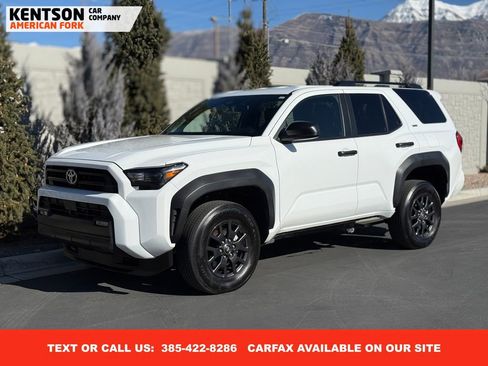 Used 2025 Toyota 4Runner SR5 image 1