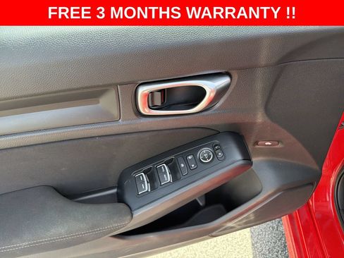 Used 2025 Honda Civic Sport image 12