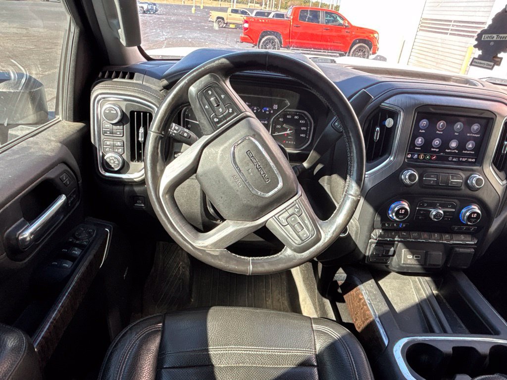 Used 2020 GMC Sierra 2500 Denali w/ Denali Ultimate Package AWD/4WD image 2