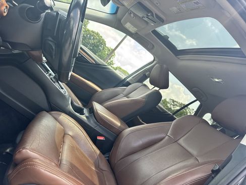 Used 2021 Subaru Outback Touring XT AWD/4WD image 34