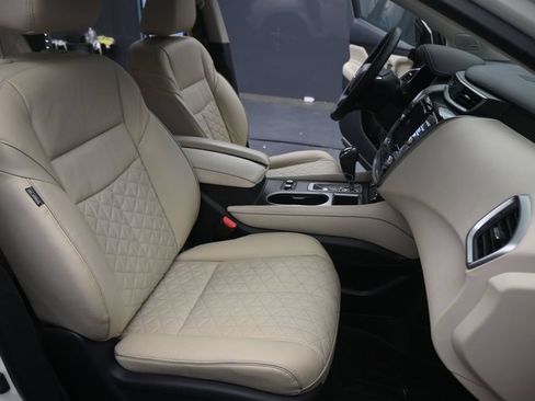 Used 2020 Nissan Murano Platinum FWD image 24