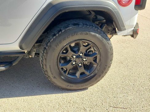 Used 2021 Jeep Wrangler Unlimited Sport image 8