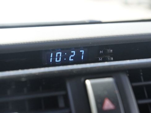 Used 2023 Toyota 4Runner TRD Off-Road Premium w/ Off Road Premium Plus Package image 15