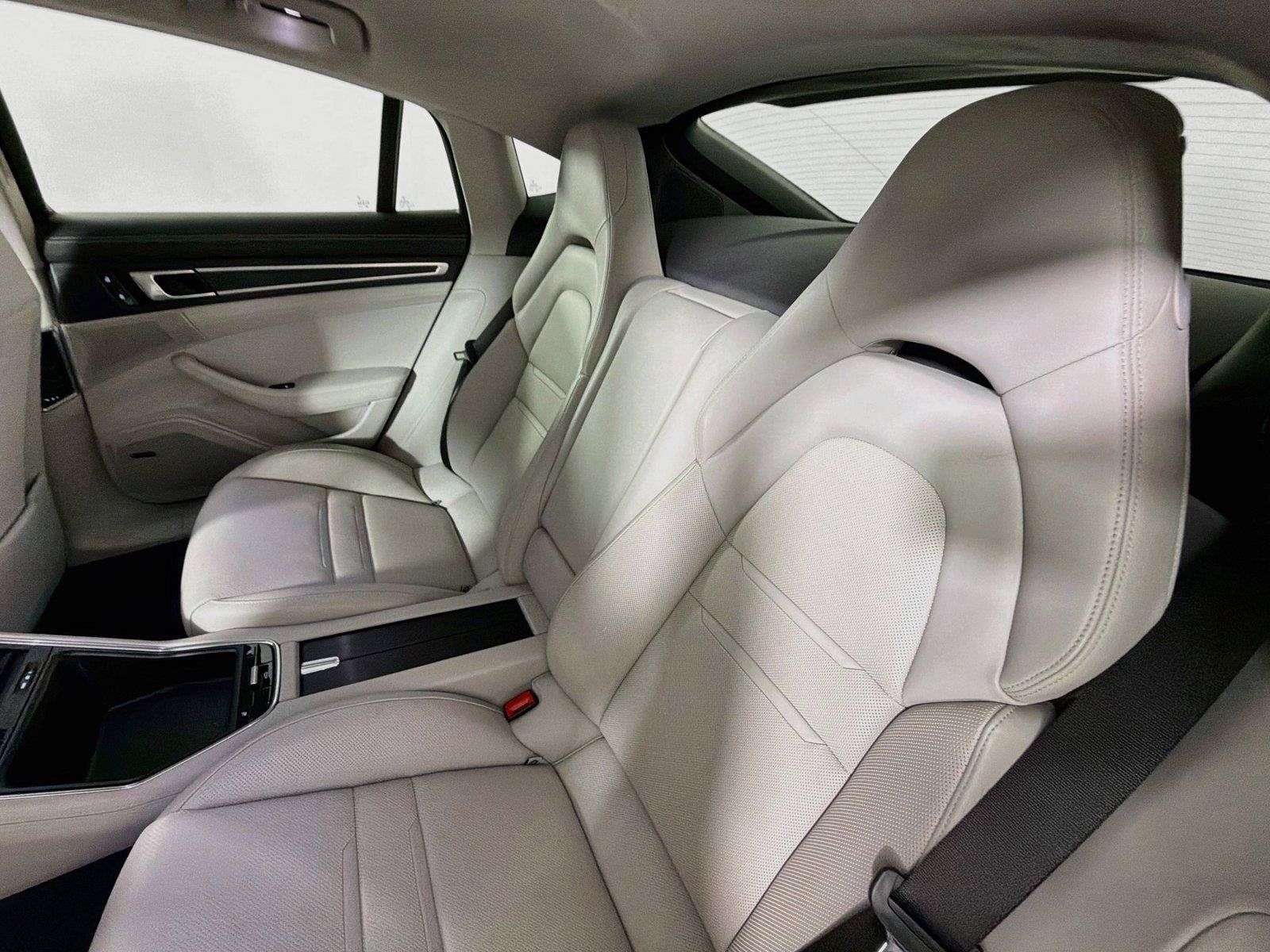 Certified 2020 Porsche Panamera 4 AWD/4WD image 26