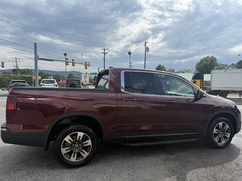 Used 2017 Honda Ridgeline RTL image 7