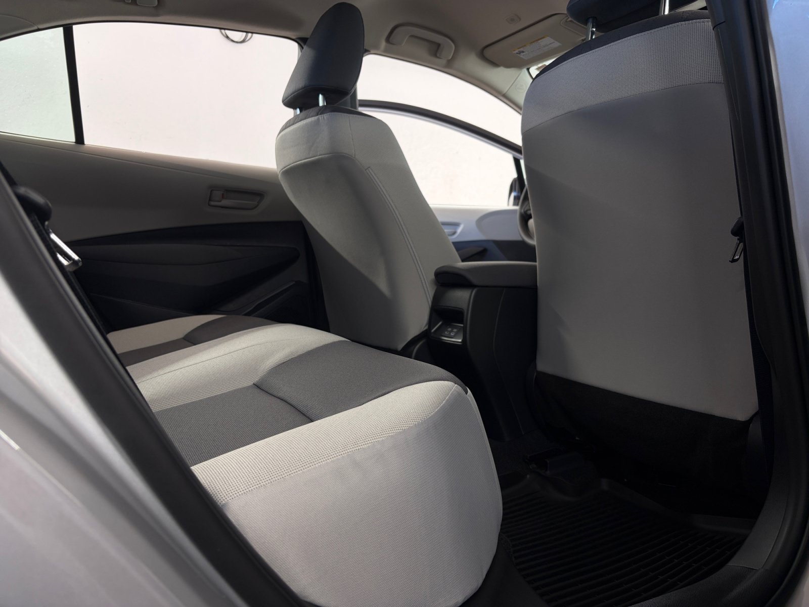 New 2027 Toyota Corolla LE FWD image 18