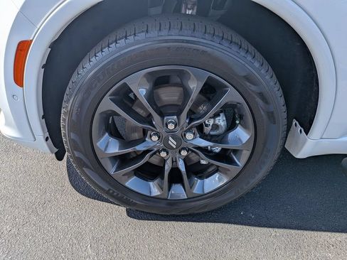 Certified 2025 Dodge Durango GT AWD/4WD image 9