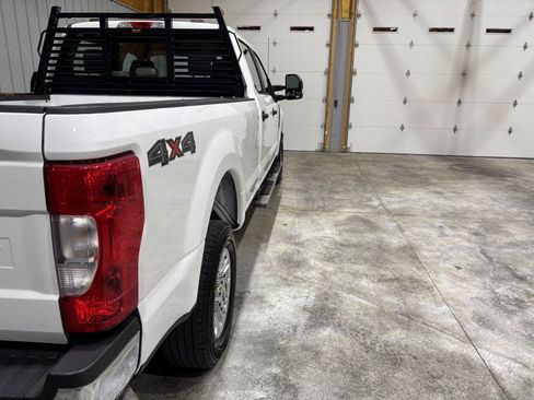 Used 2022 Ford F250 XL w/ STX Appearance Package AWD/4WD image 10