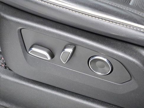 Used 2023 Cadillac Escalade Sport image 30